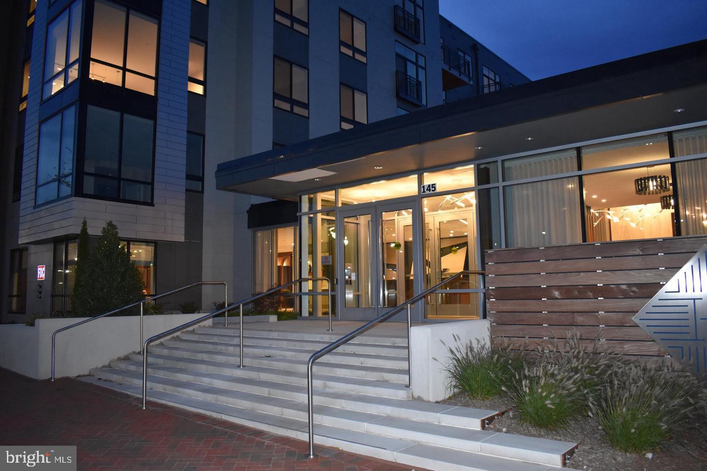 NATIONAL HARBOR - Residential Lease