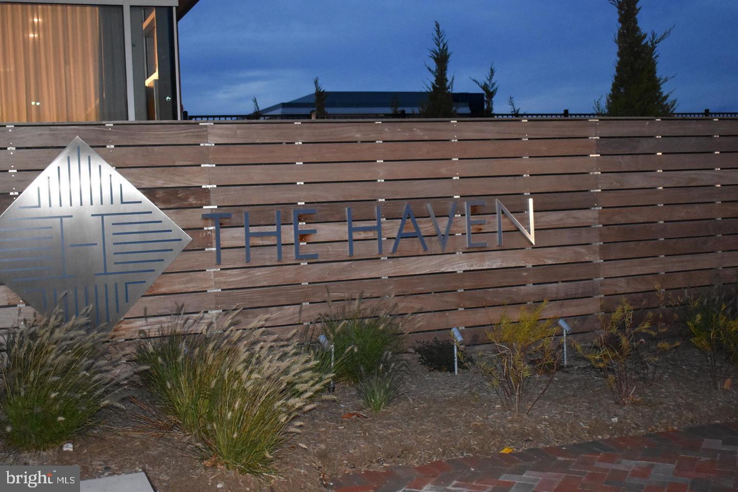 NATIONAL HARBOR - Residential Lease