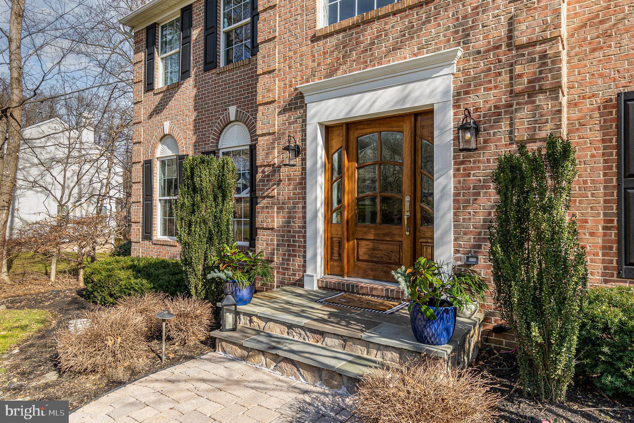 WOODCREST - Residential