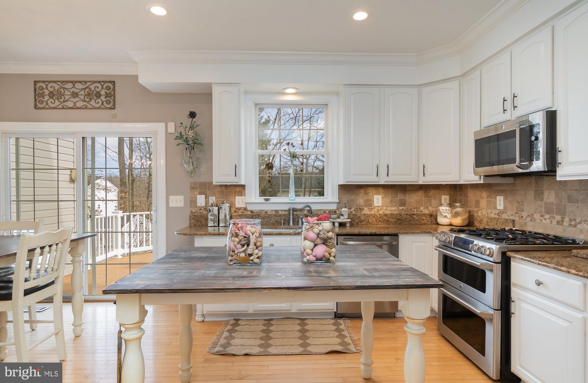 WOODCREST - Residential