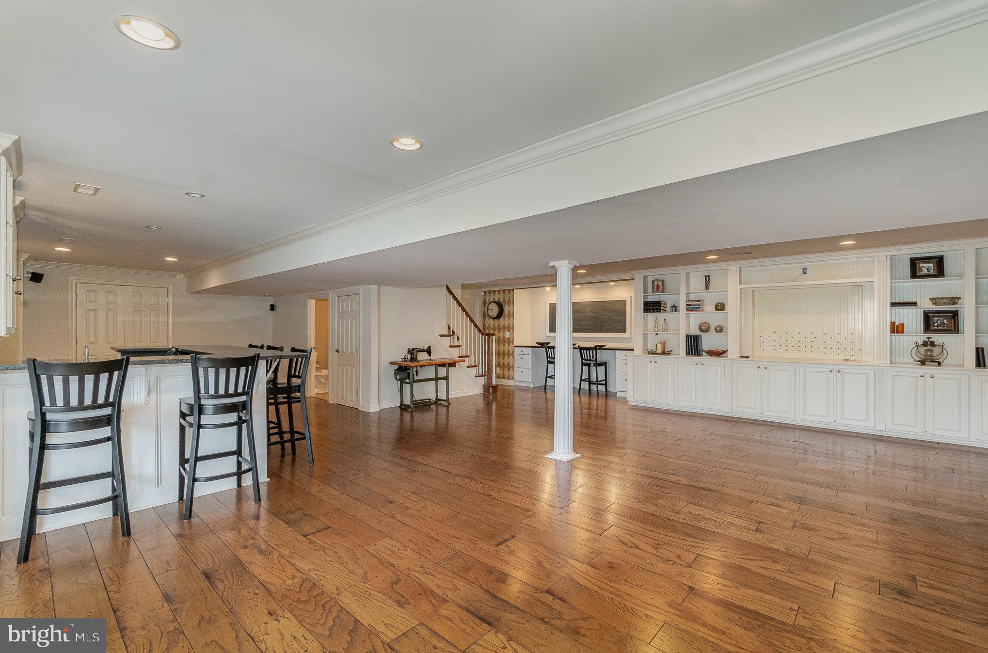 WOODCREST - Residential