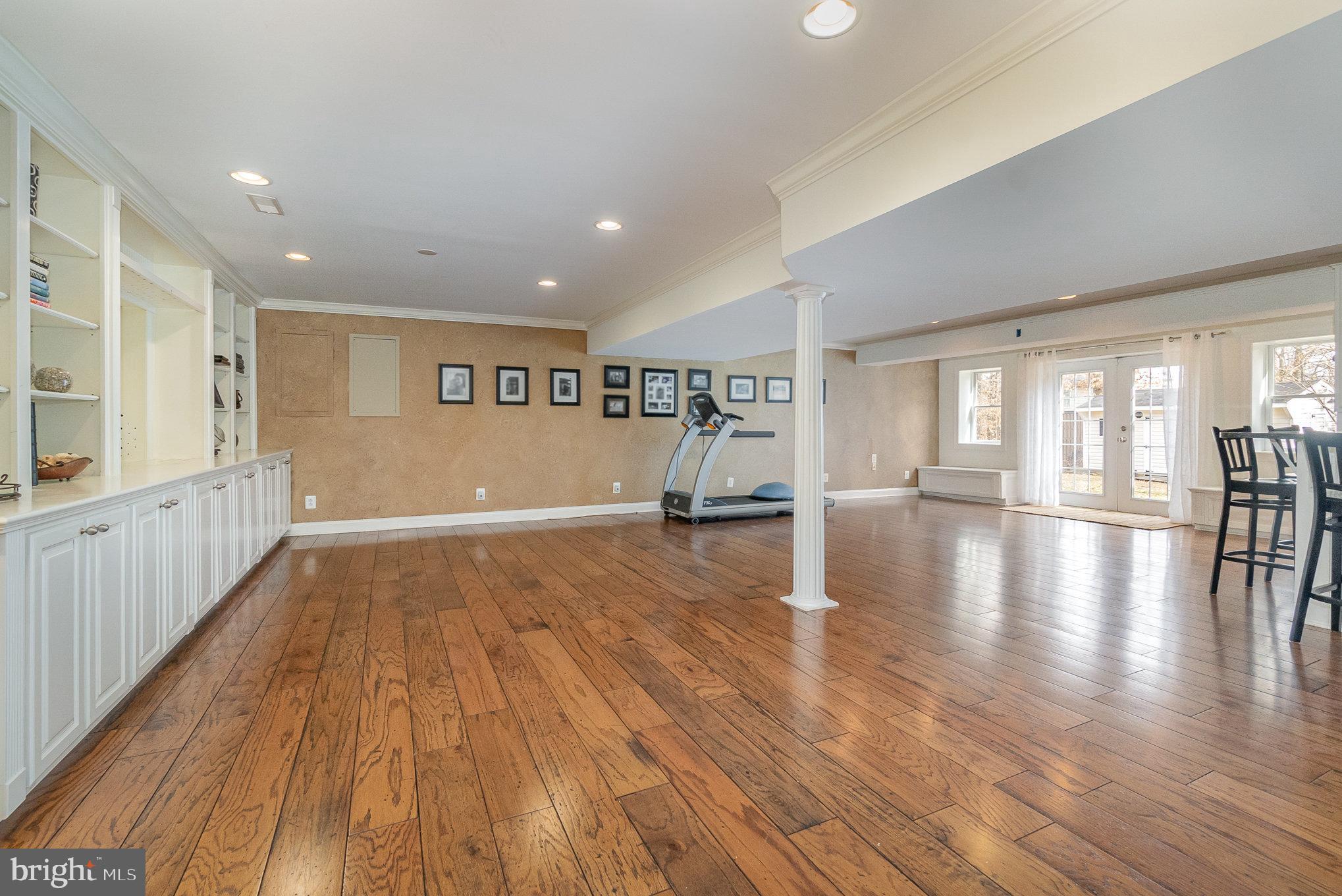 WOODCREST - Residential