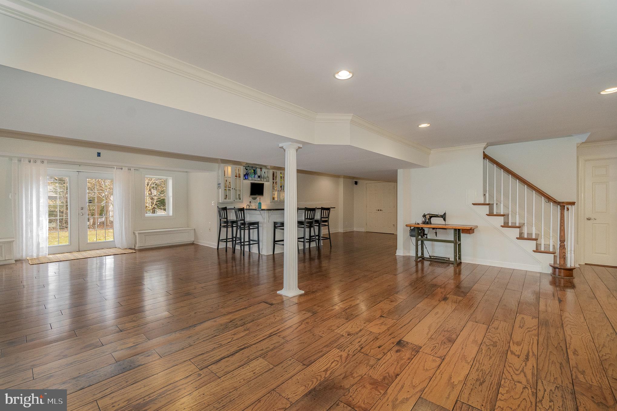 WOODCREST - Residential