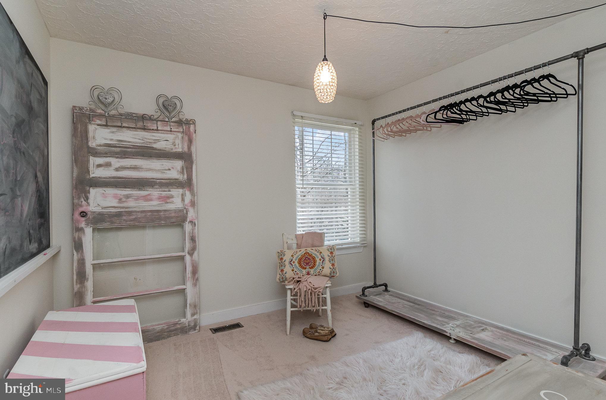 WOODCREST - Residential