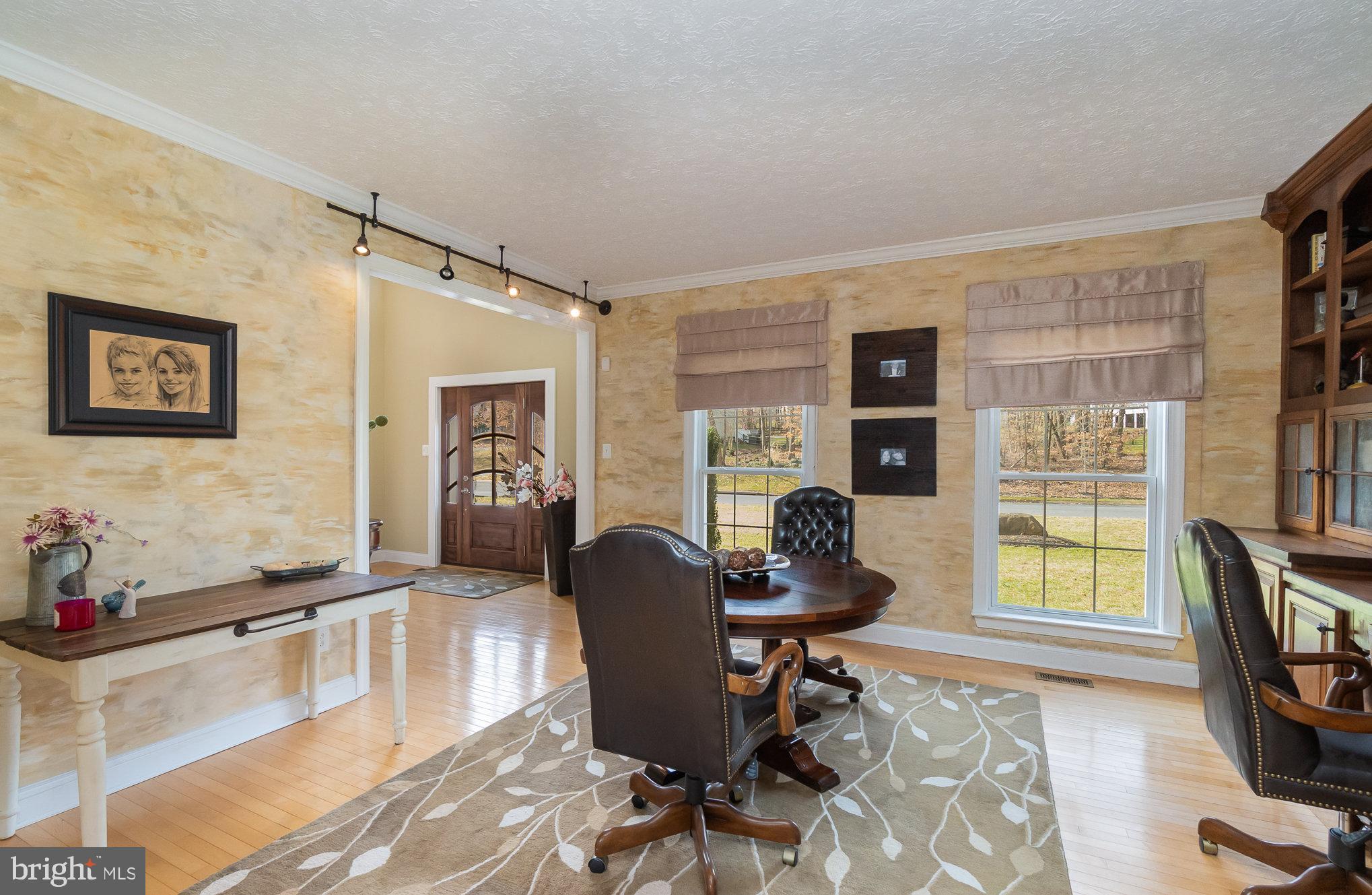 WOODCREST - Residential