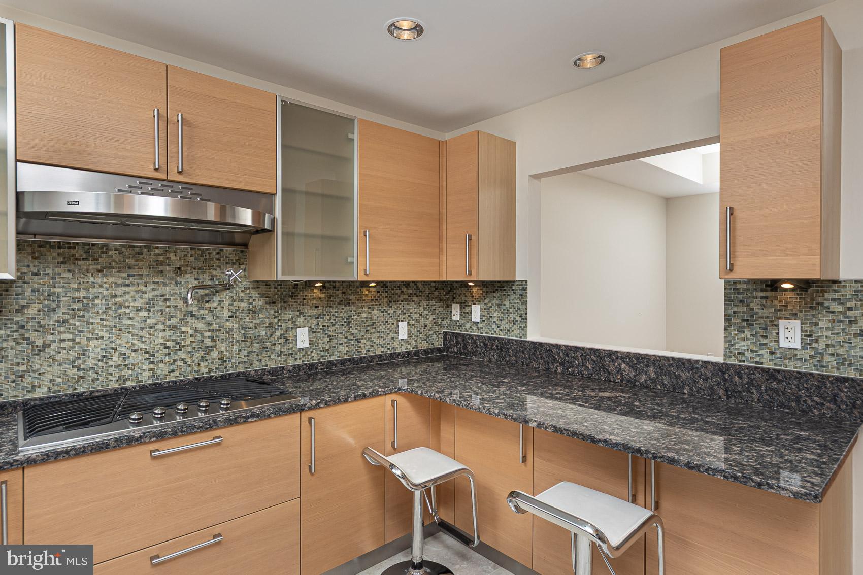 INNER HARBOR - Residential Lease