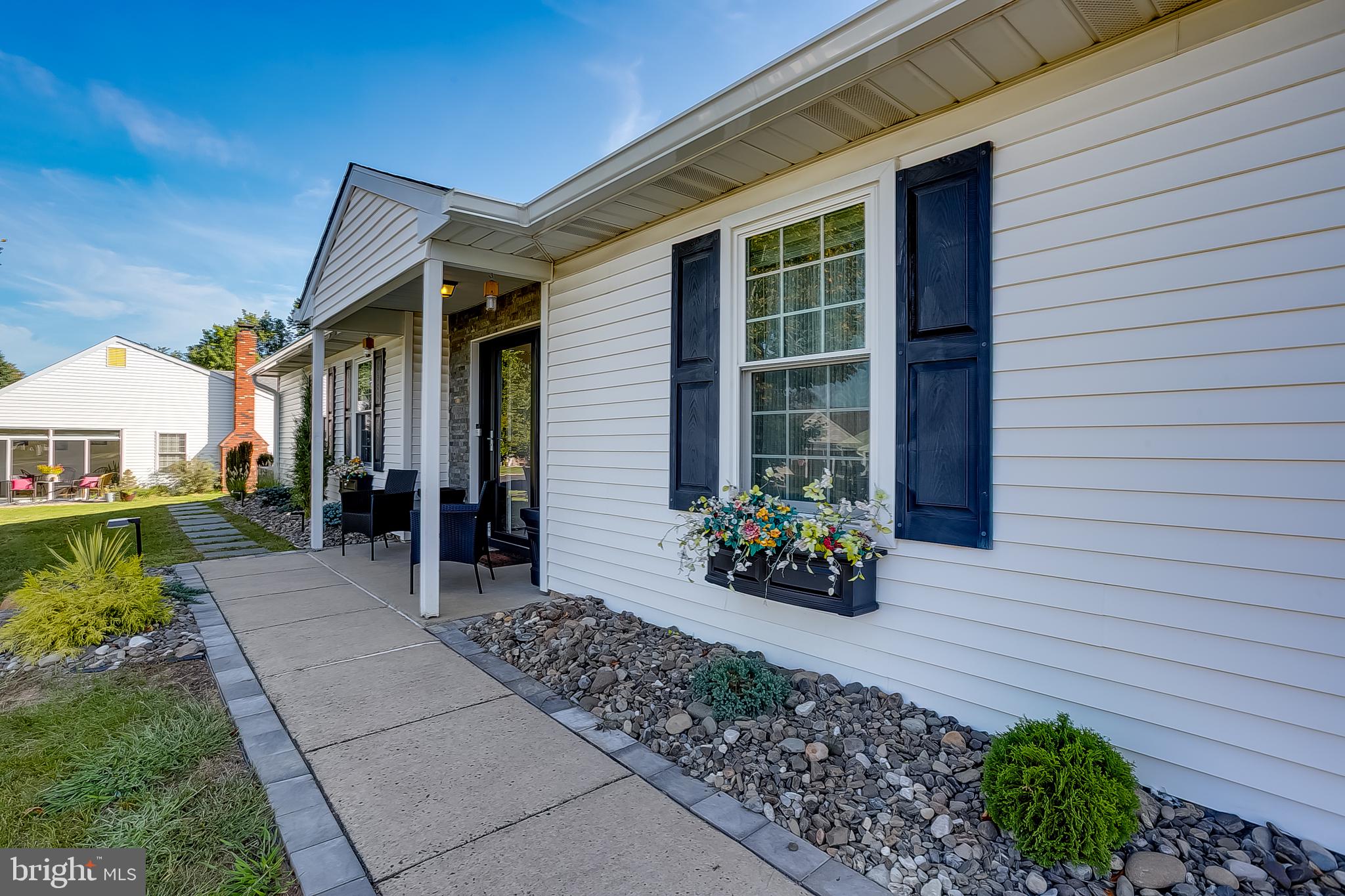 2 WATERWHEEL COURT