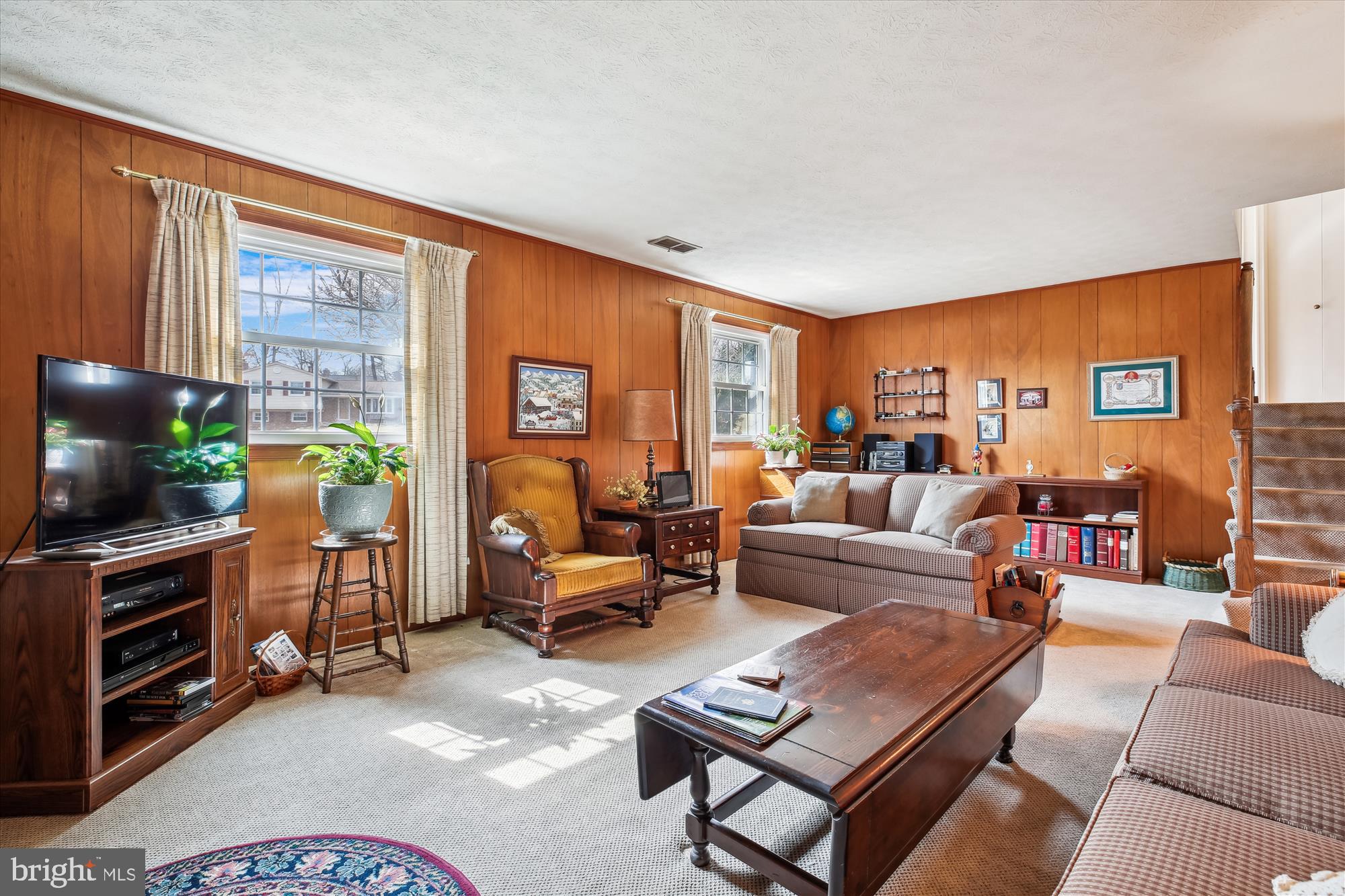 MILL CREEK TOWNE - Residential