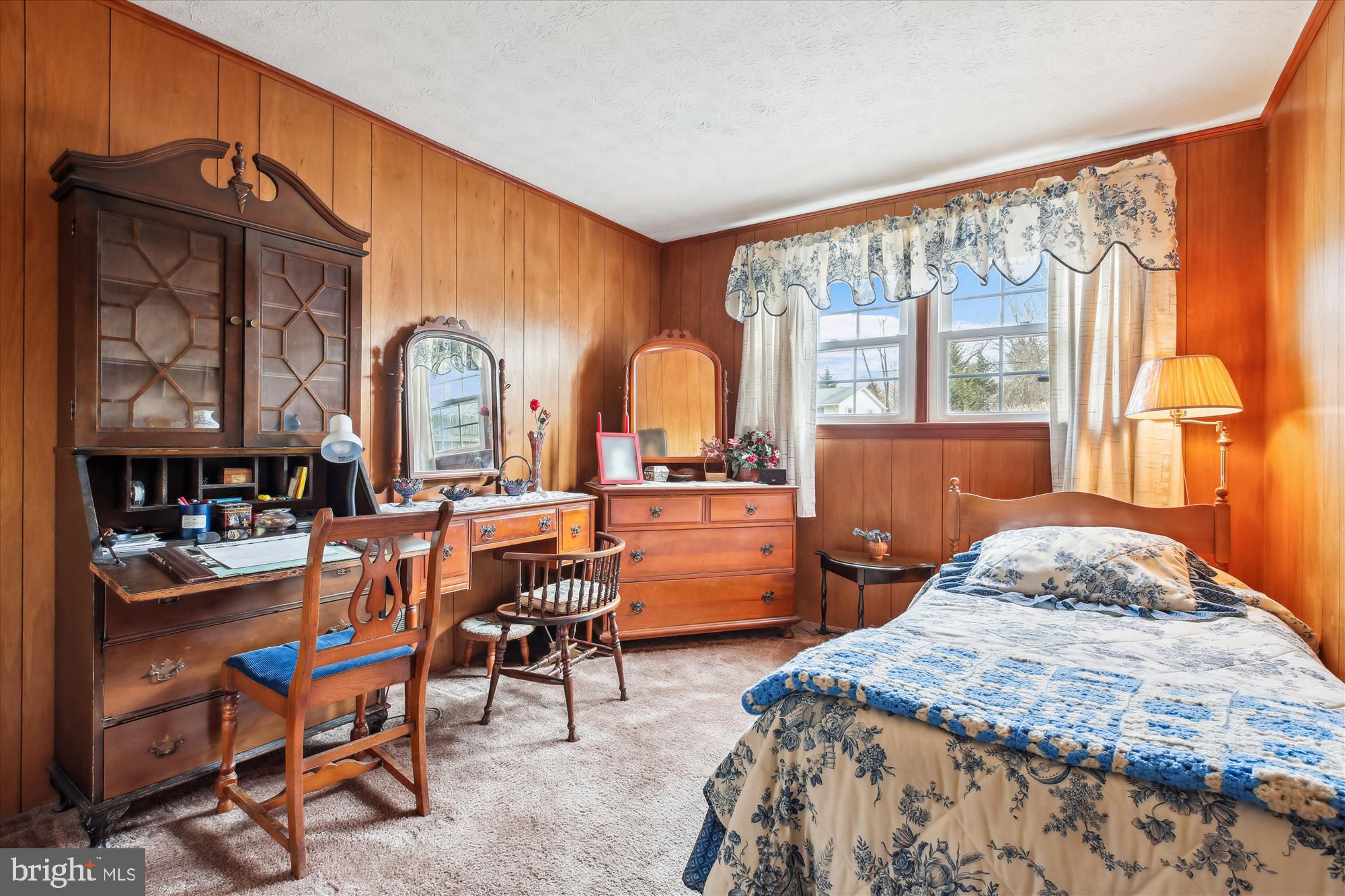 MILL CREEK TOWNE - Residential