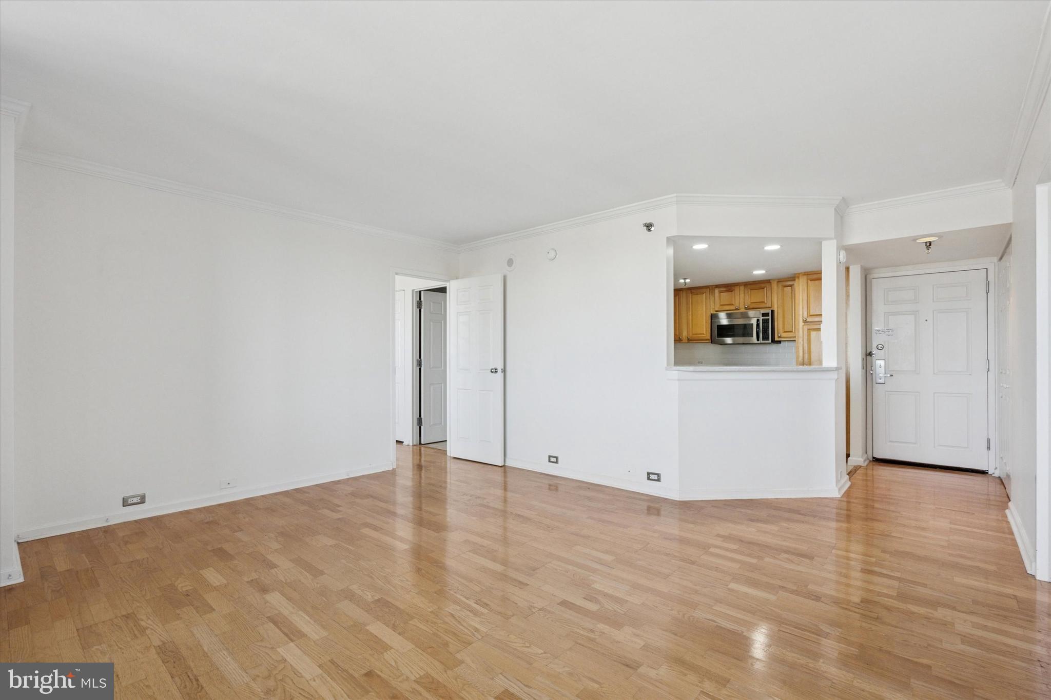 FAIRMOUNT - Residential