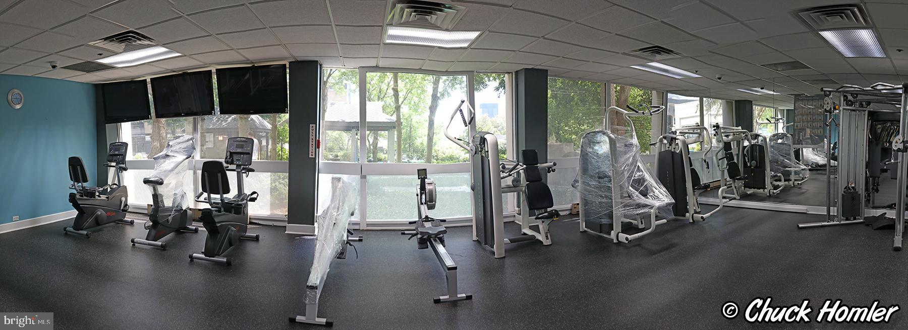 FAIRMOUNT - Residential