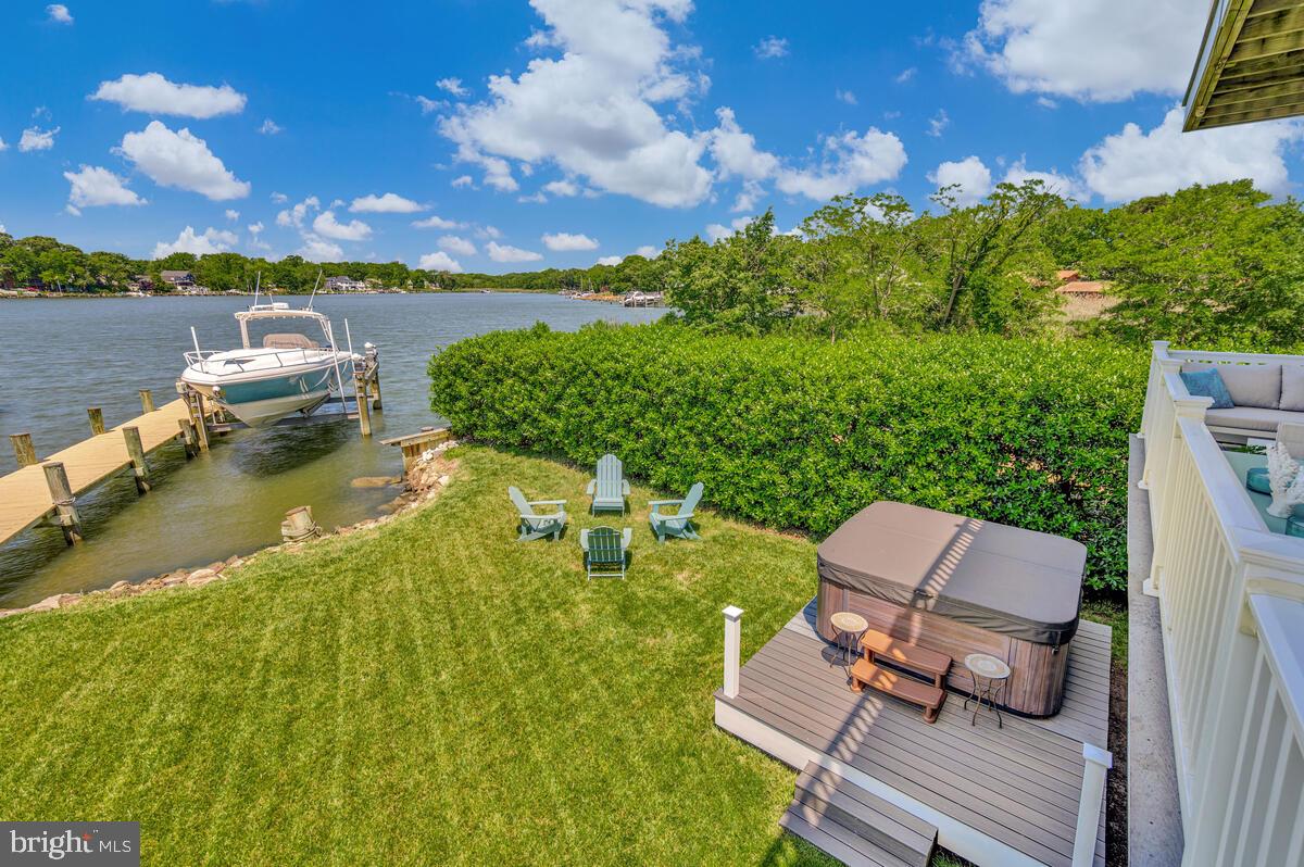 OYSTER HARBOR - Residential
