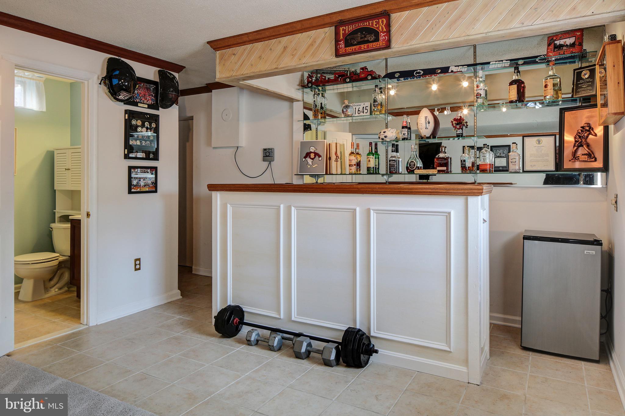 EDGEWATER - Residential