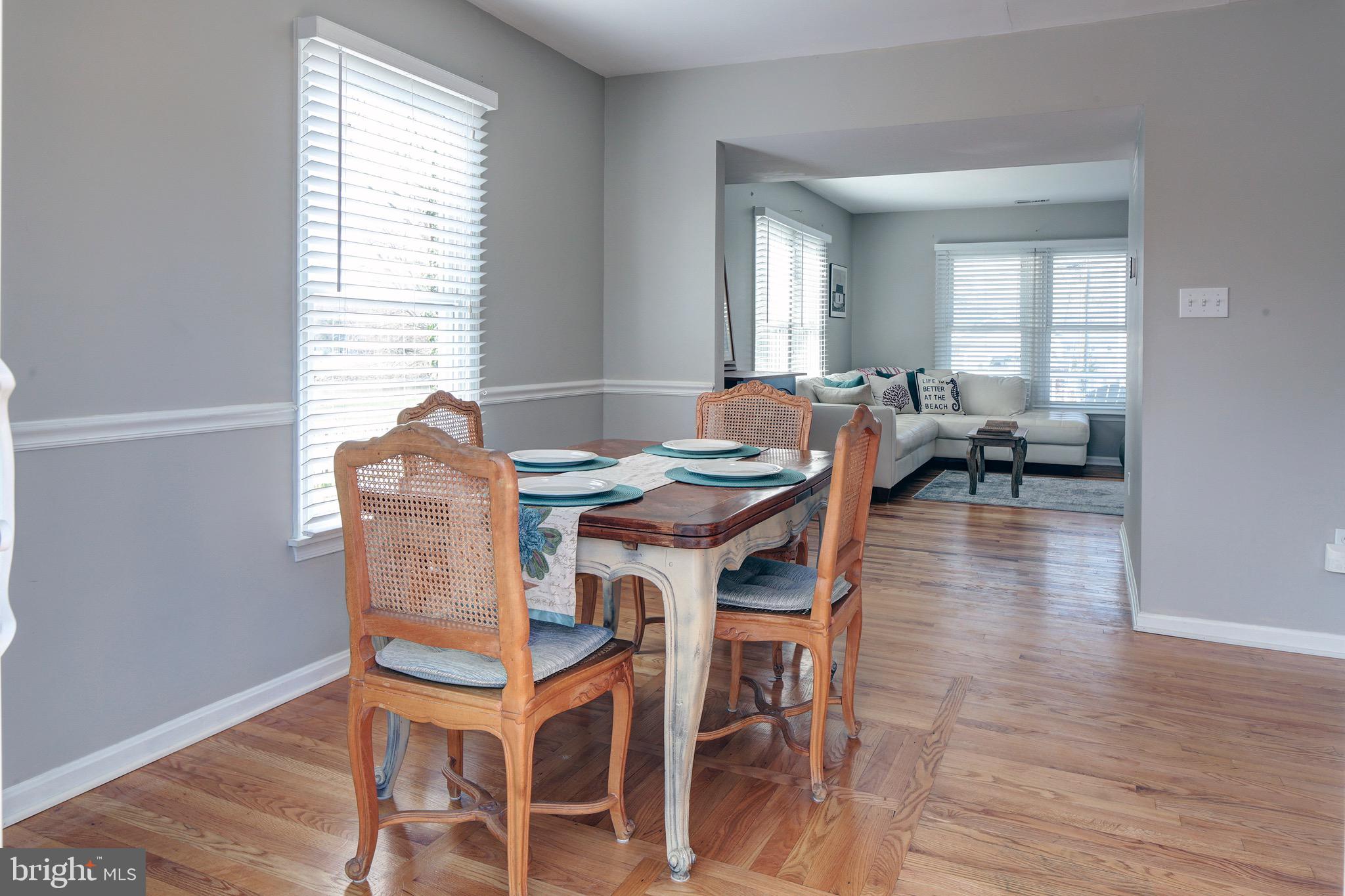 EDGEWATER - Residential