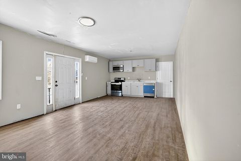 Multifamily For Sale - 320 White Horse Pike Pike<br/> WATERFORD WORKS, NJ 08089