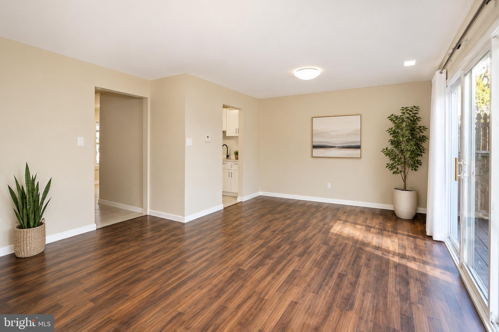 2704 ELBERTA LANE