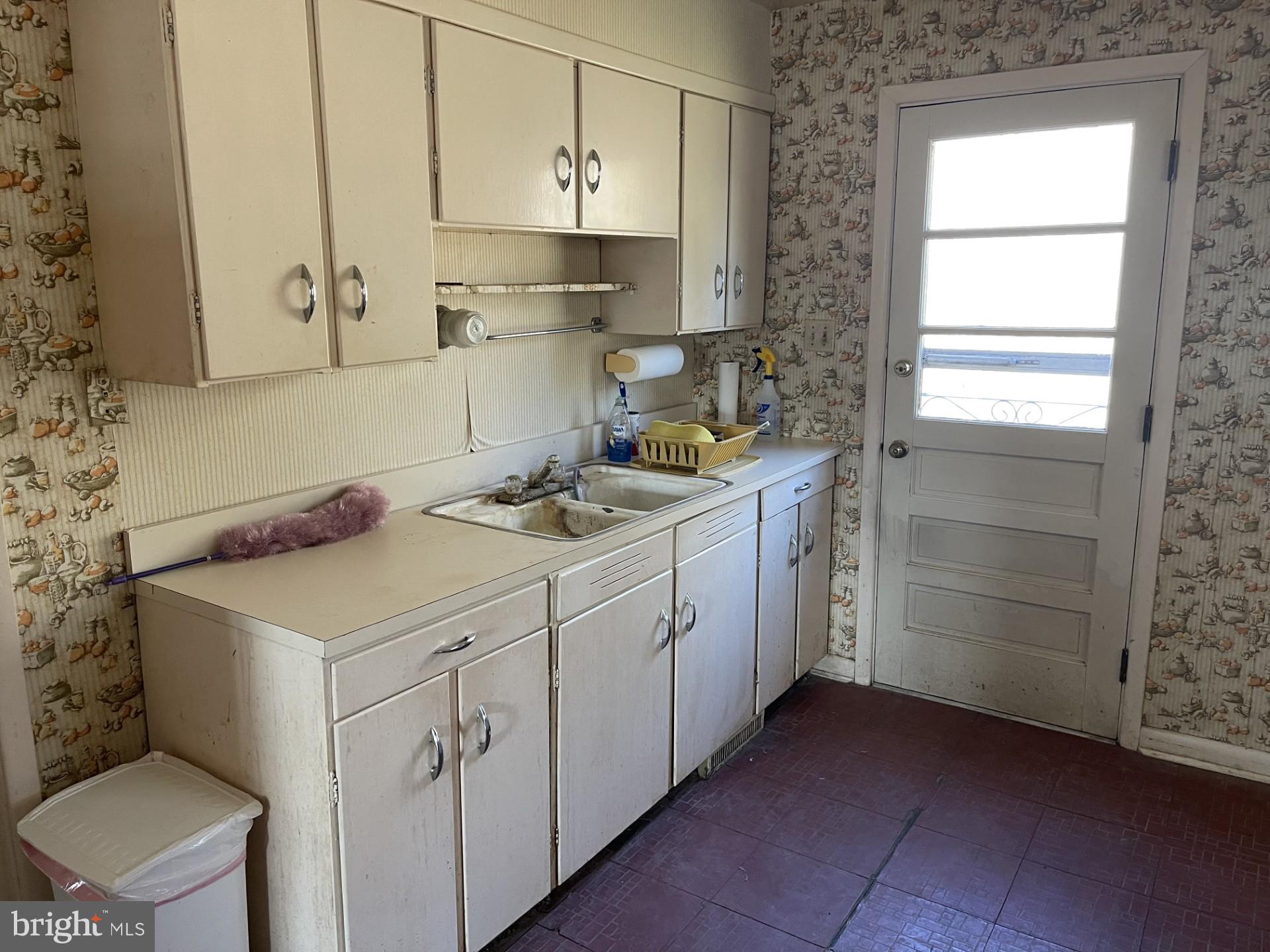 BIRDSVILLE - Residential