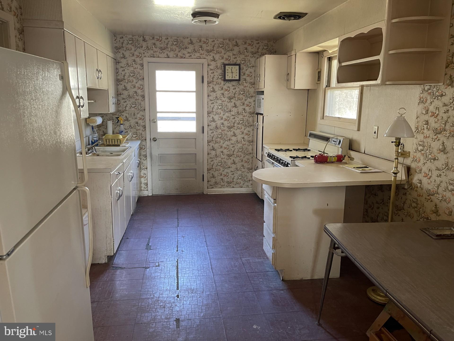 BIRDSVILLE - Residential