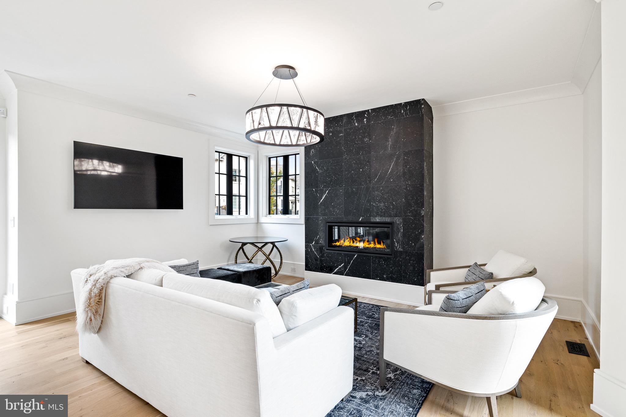 NEW HOPE - Residential