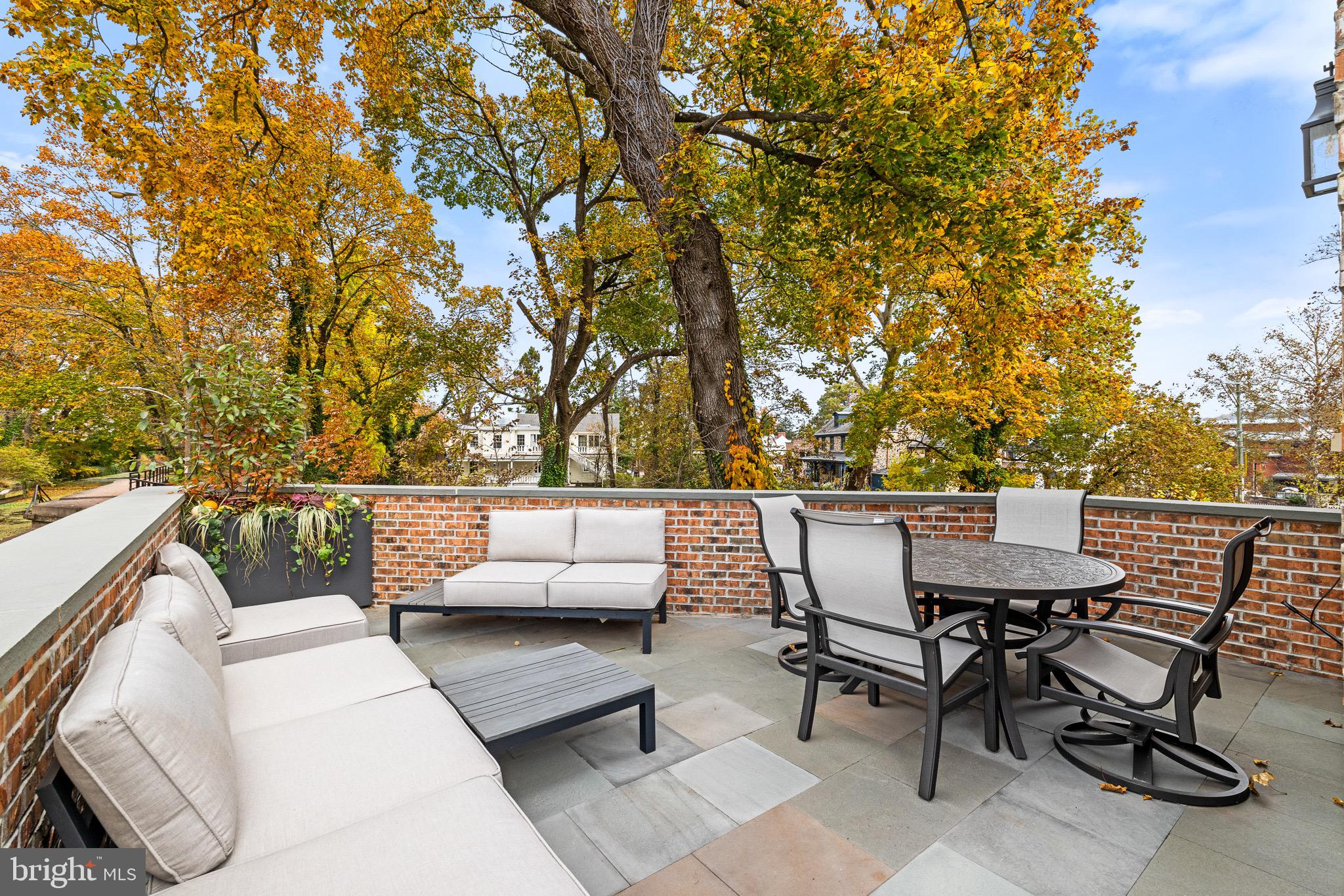 NEW HOPE - Residential