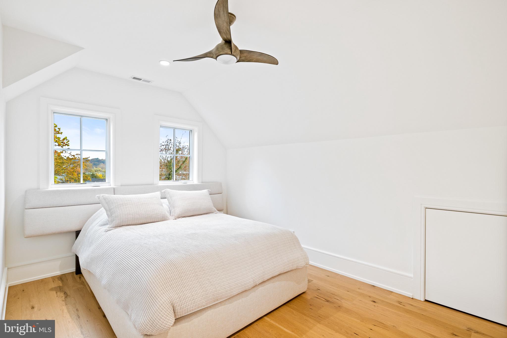 NEW HOPE - Residential