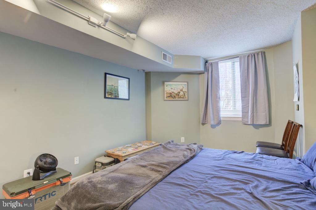 1024 N UTAH STREET 217