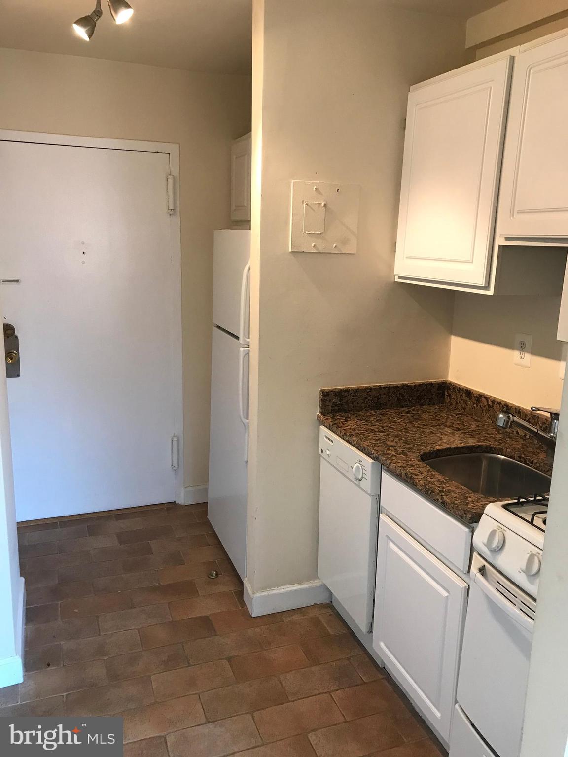 ARLINGTON - Residential Lease