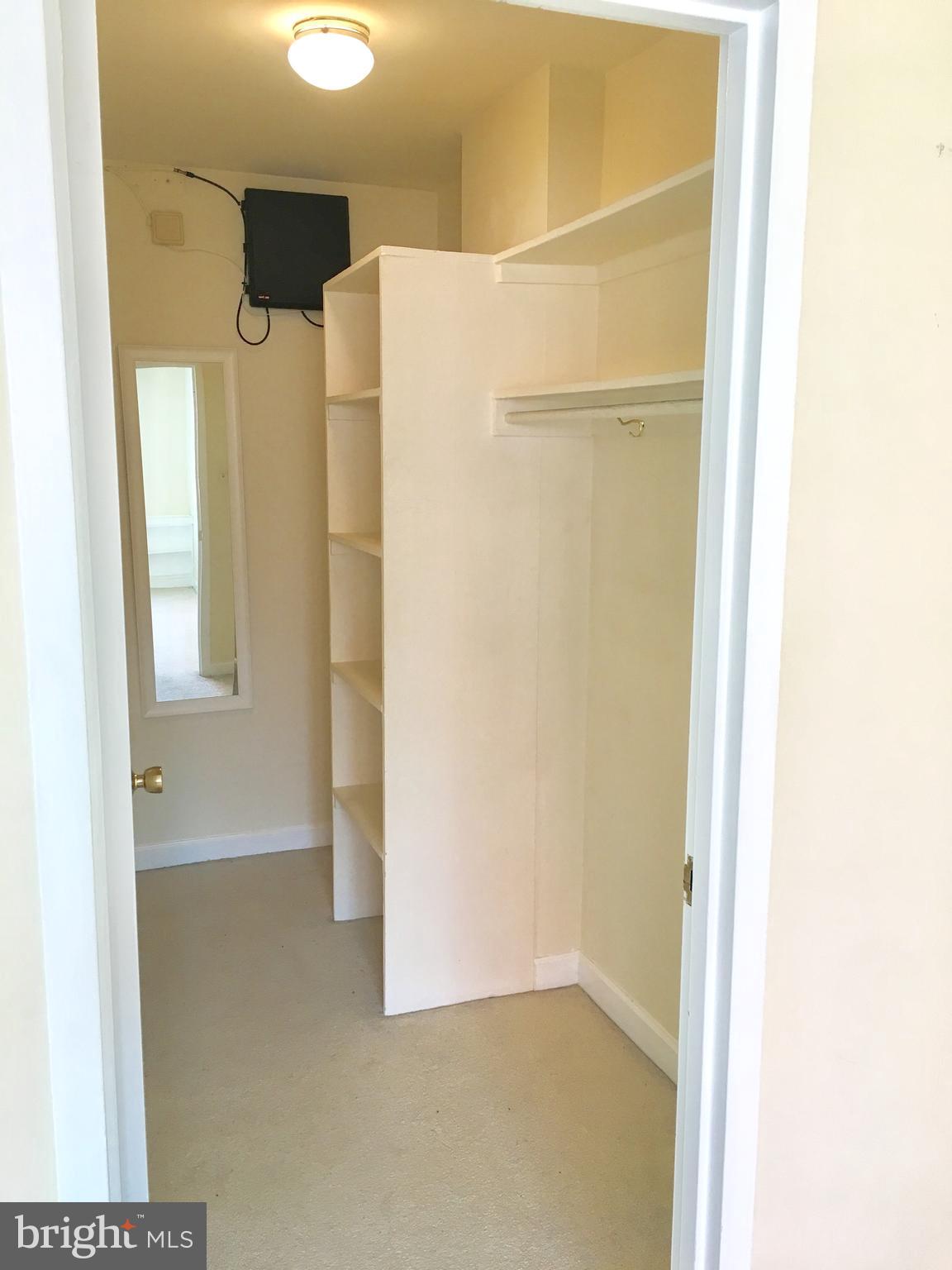 ARLINGTON - Residential Lease