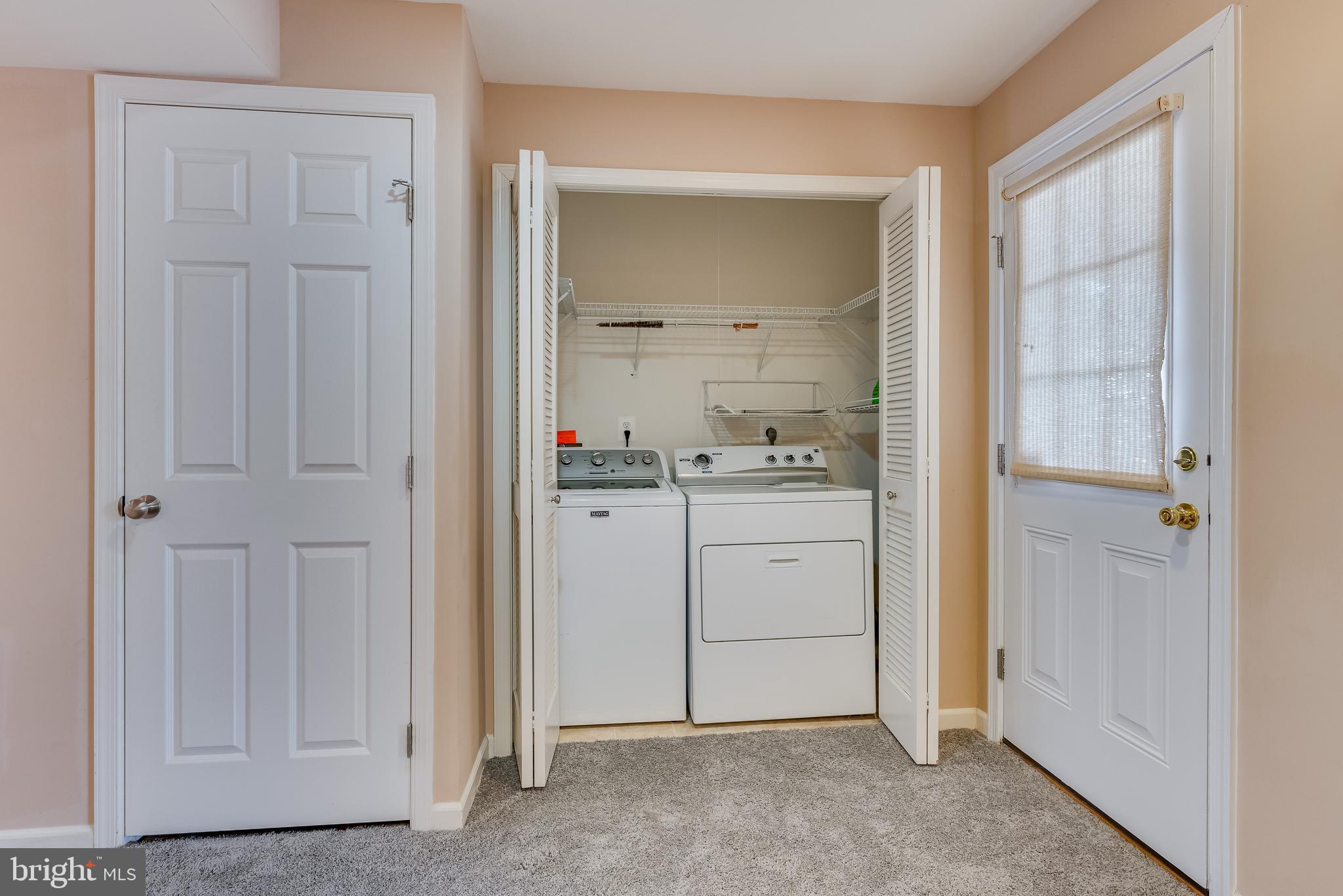 LAKELAND PLACE - Residential