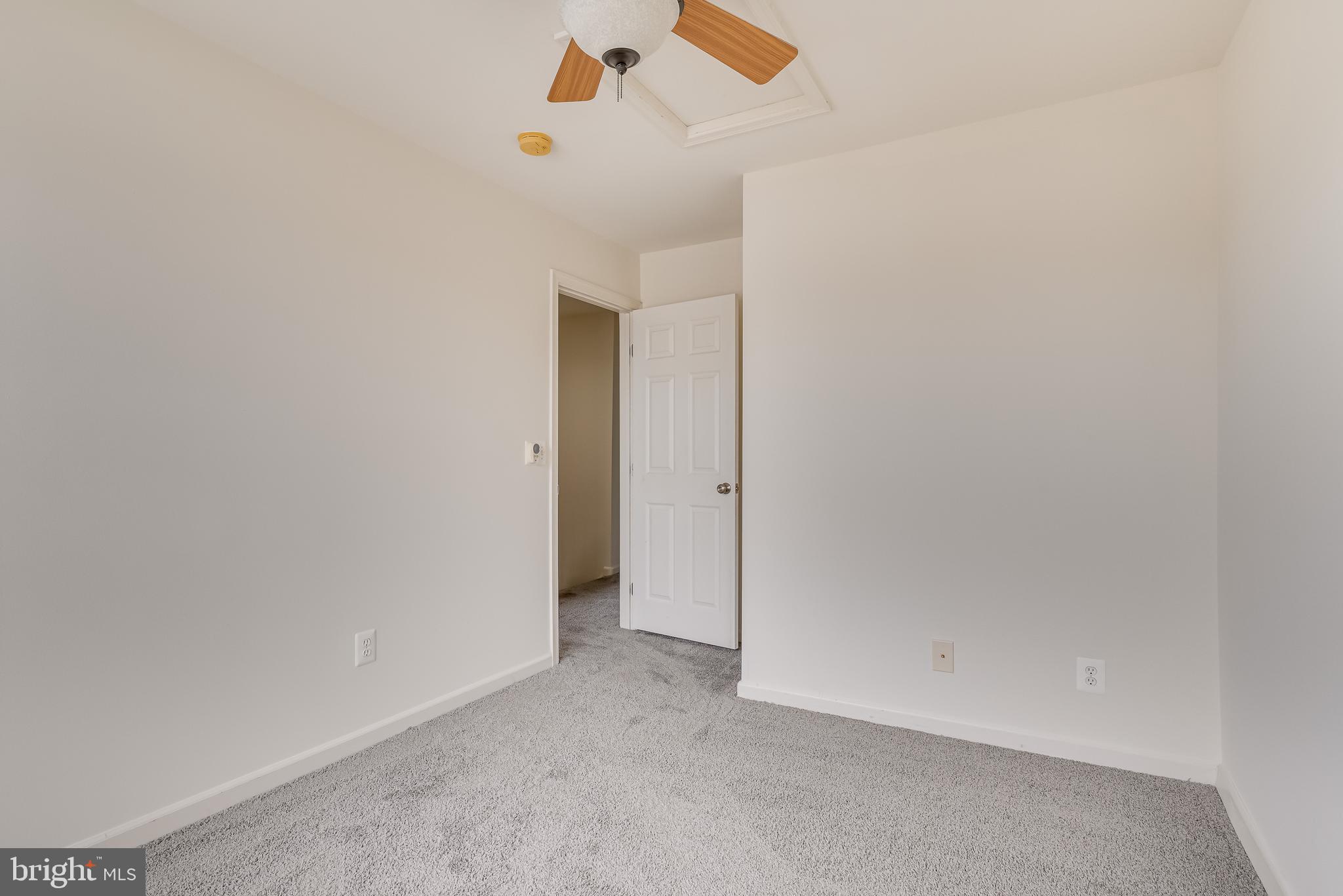 LAKELAND PLACE - Residential