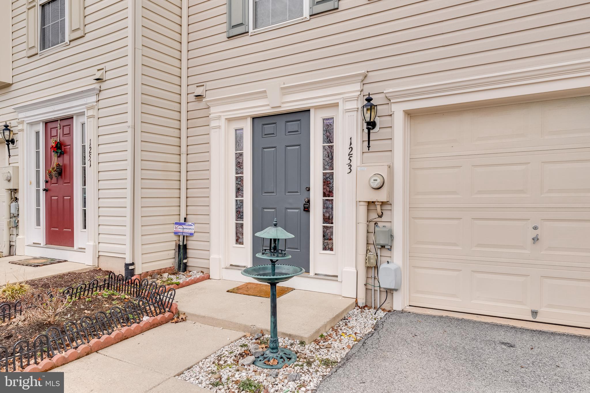 LAKELAND PLACE - Residential