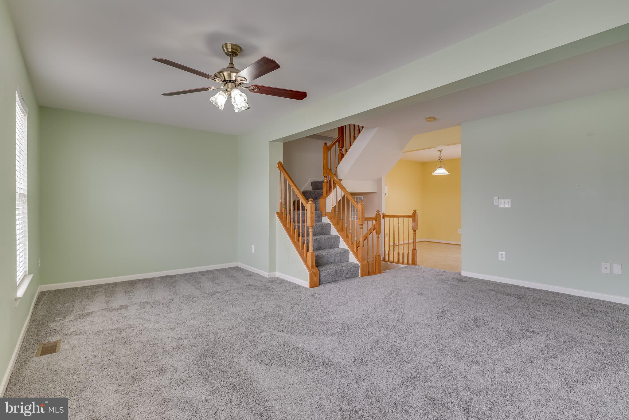 LAKELAND PLACE - Residential