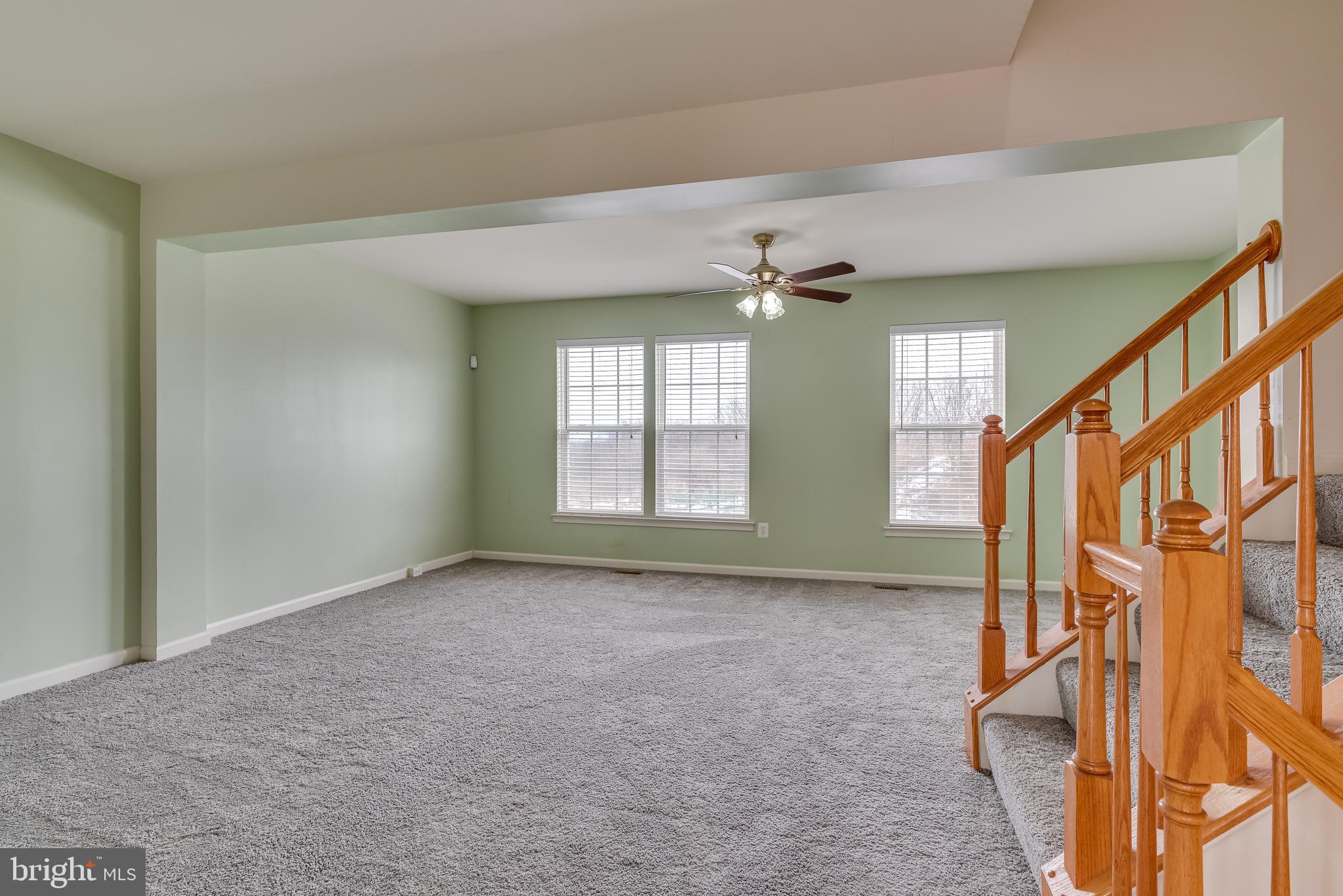 LAKELAND PLACE - Residential