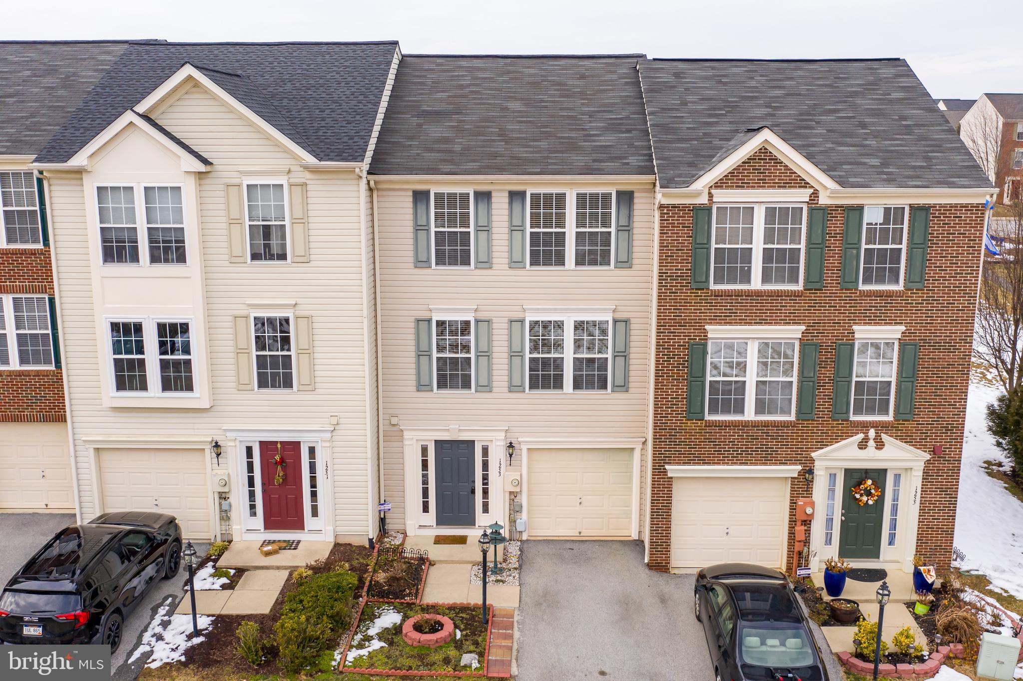 LAKELAND PLACE - Residential