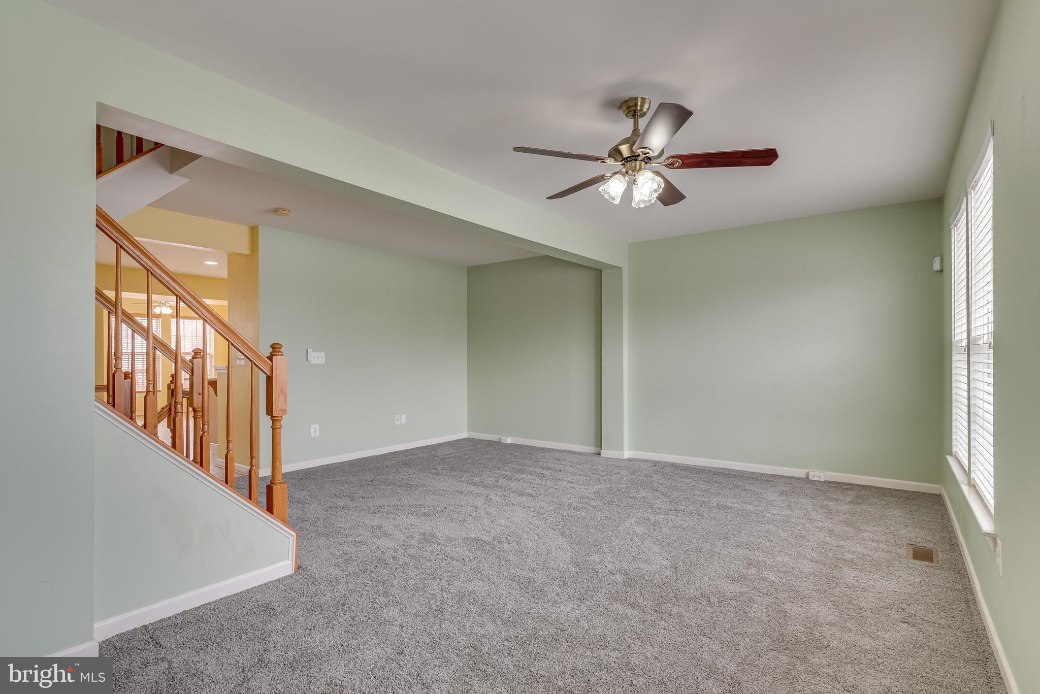 LAKELAND PLACE - Residential