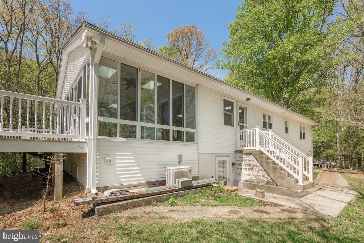 HARBOR HILLS - Residential