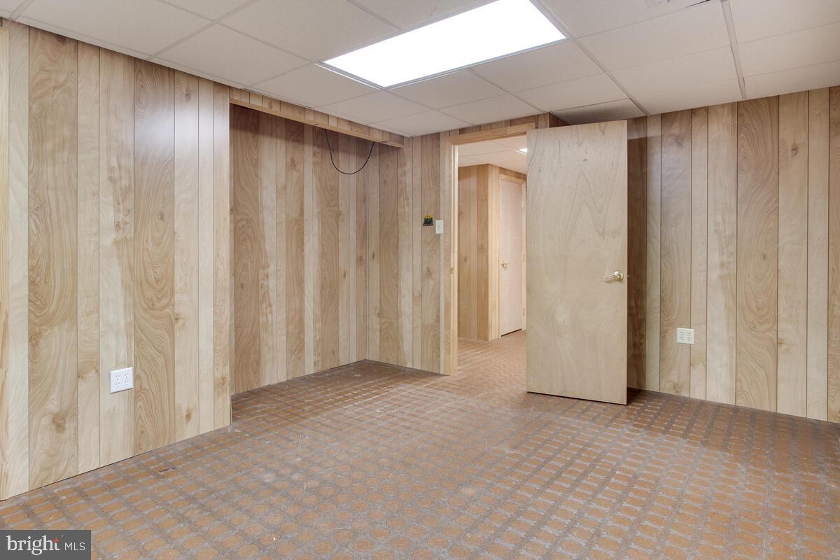 HARBOR HILLS - Residential