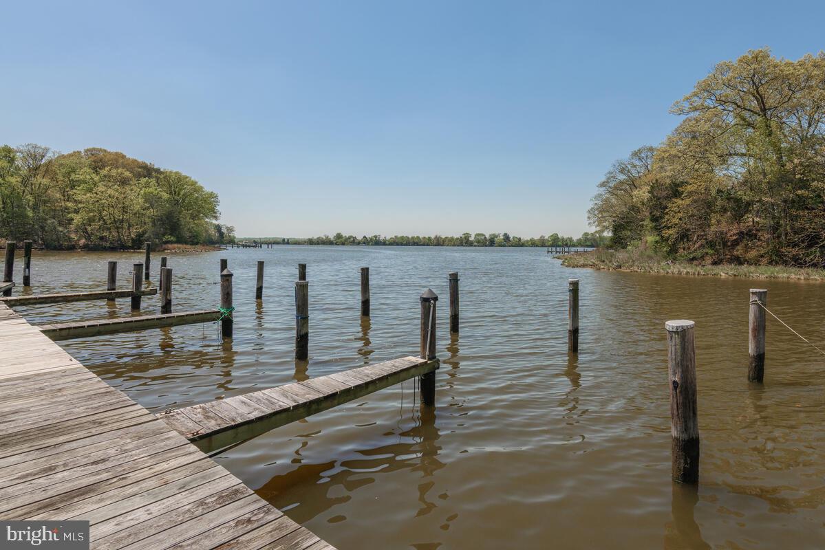 HARBOR HILLS - Residential