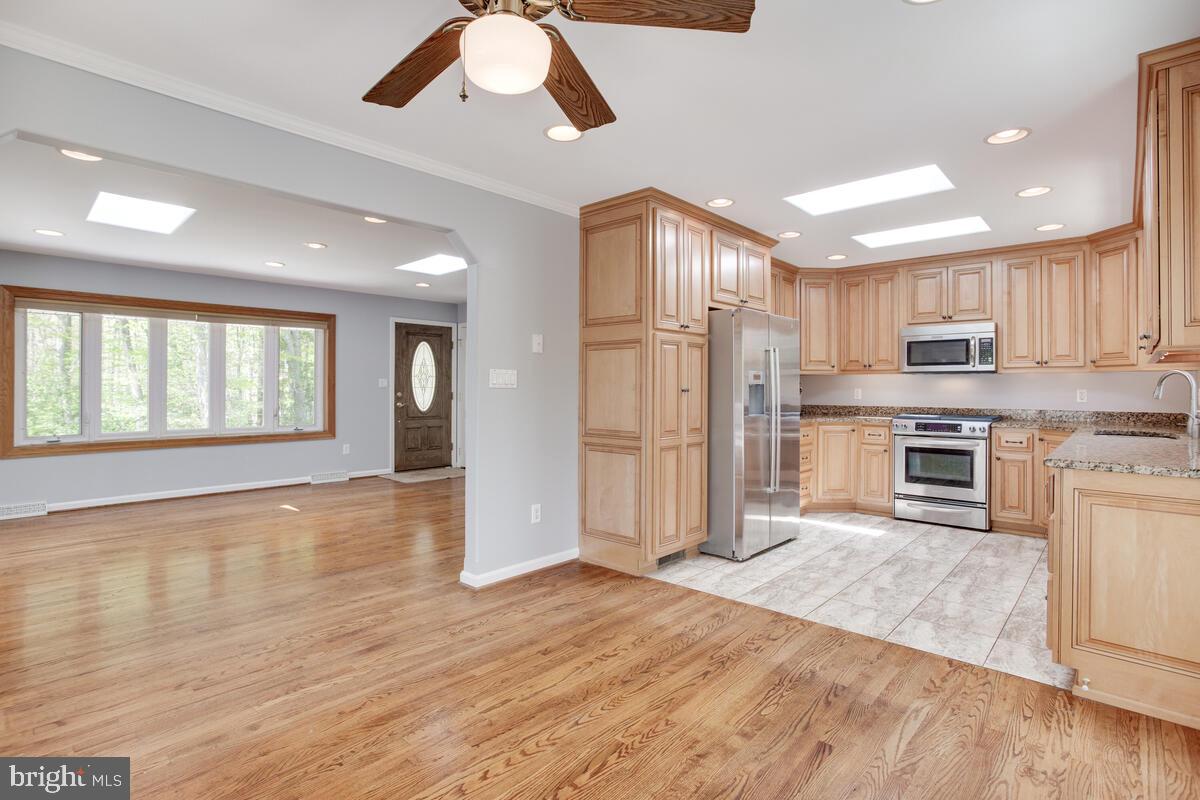 HARBOR HILLS - Residential