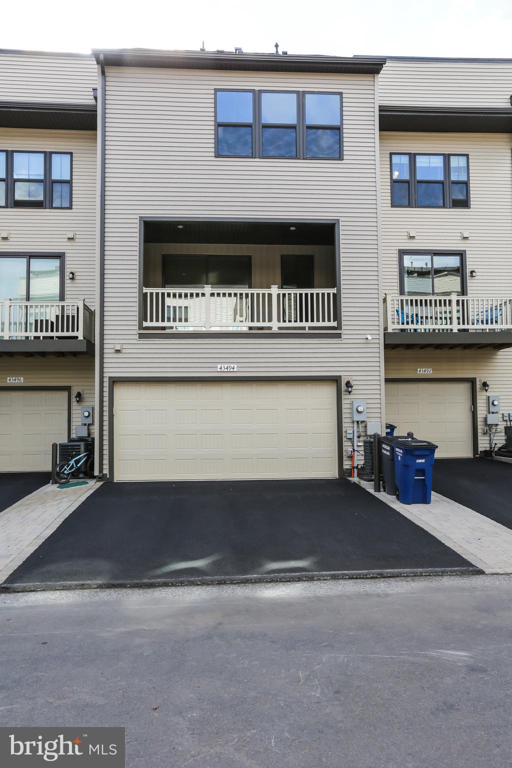 WESTMOORE AT MOOREFIELD - Residential Lease