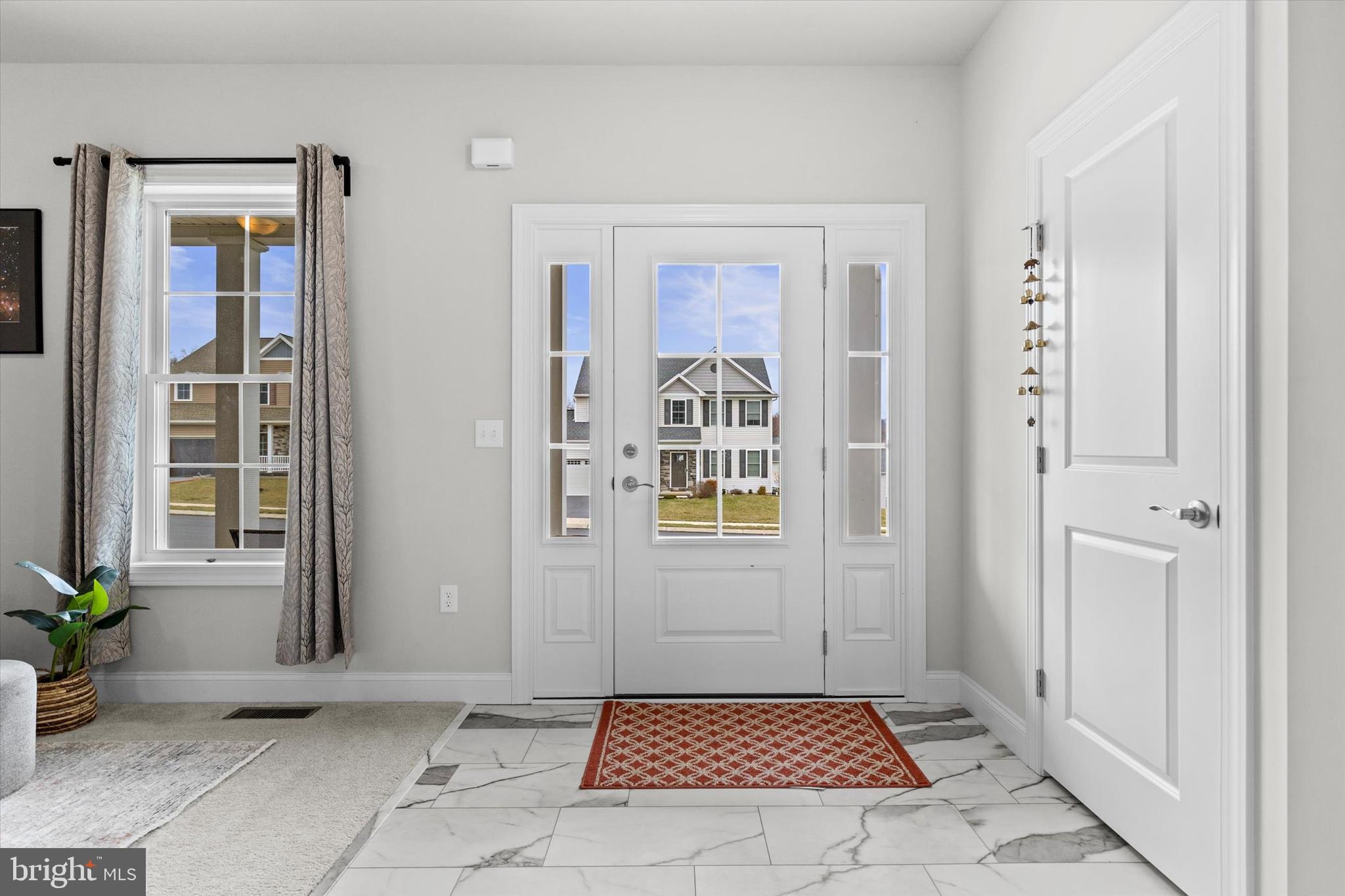 WOODLAND HILLS - Residential