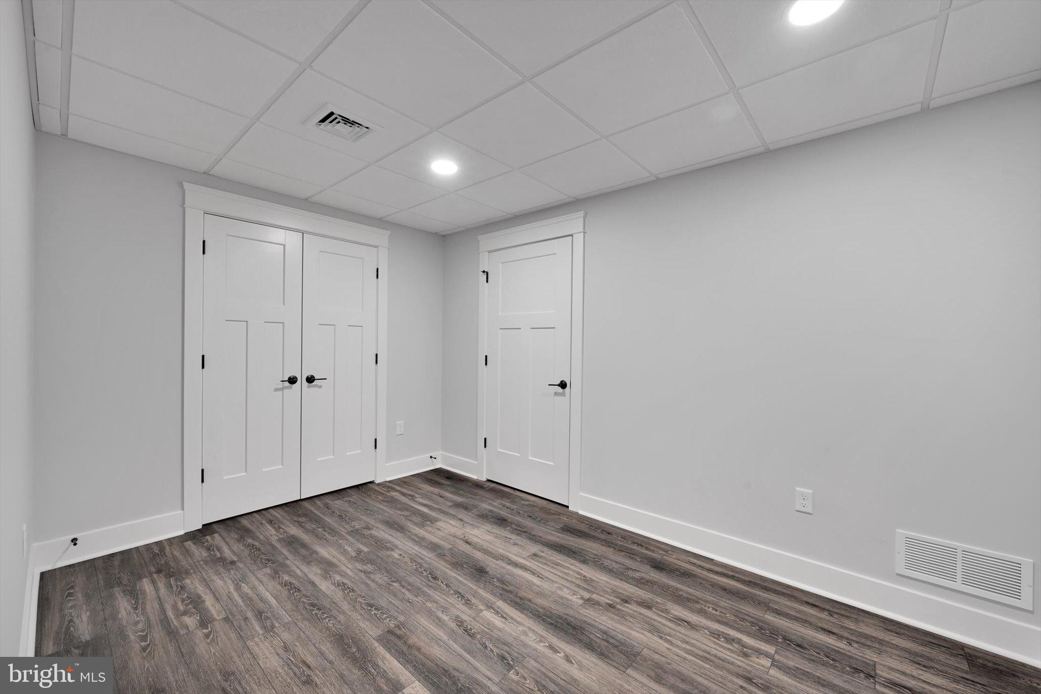 TIMBER RIDGE - Residential