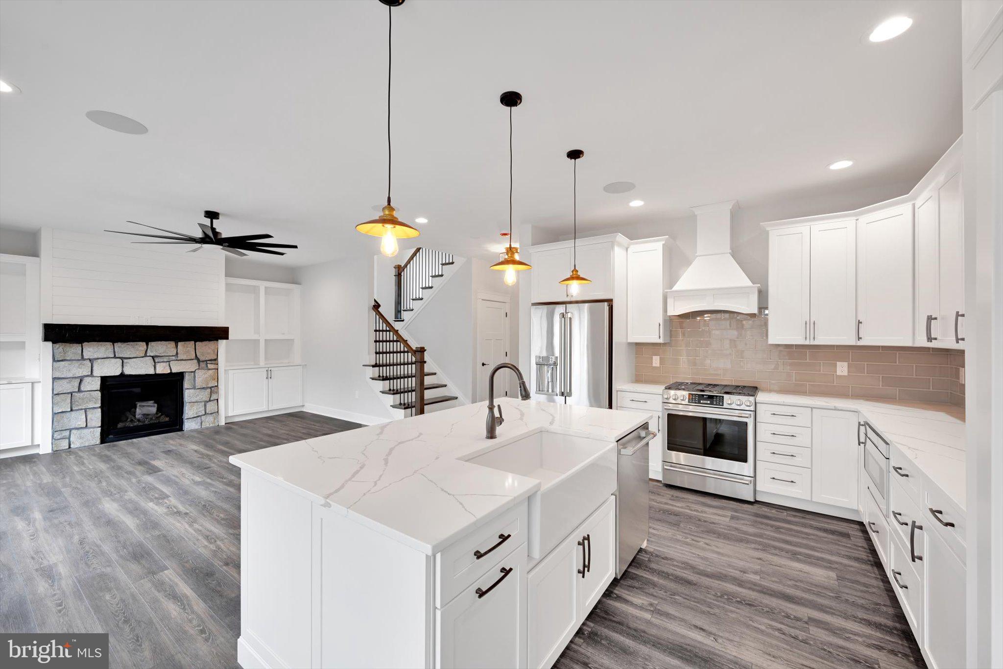 TIMBER RIDGE - Residential