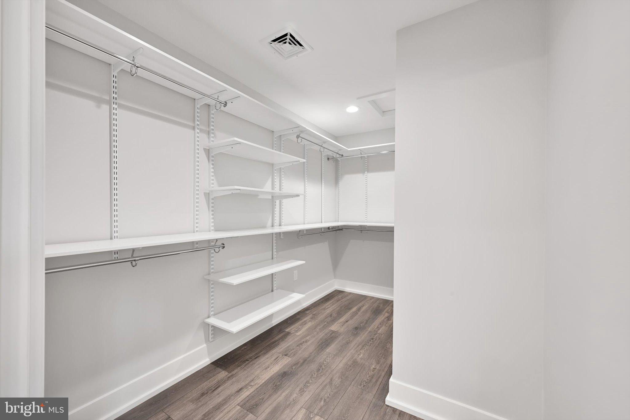 TIMBER RIDGE - Residential