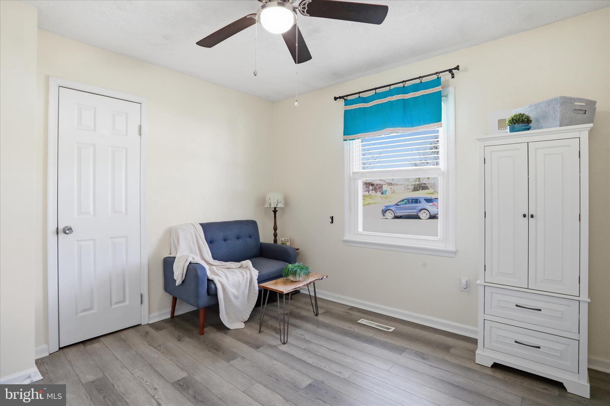 EL CAMPBELL - Residential