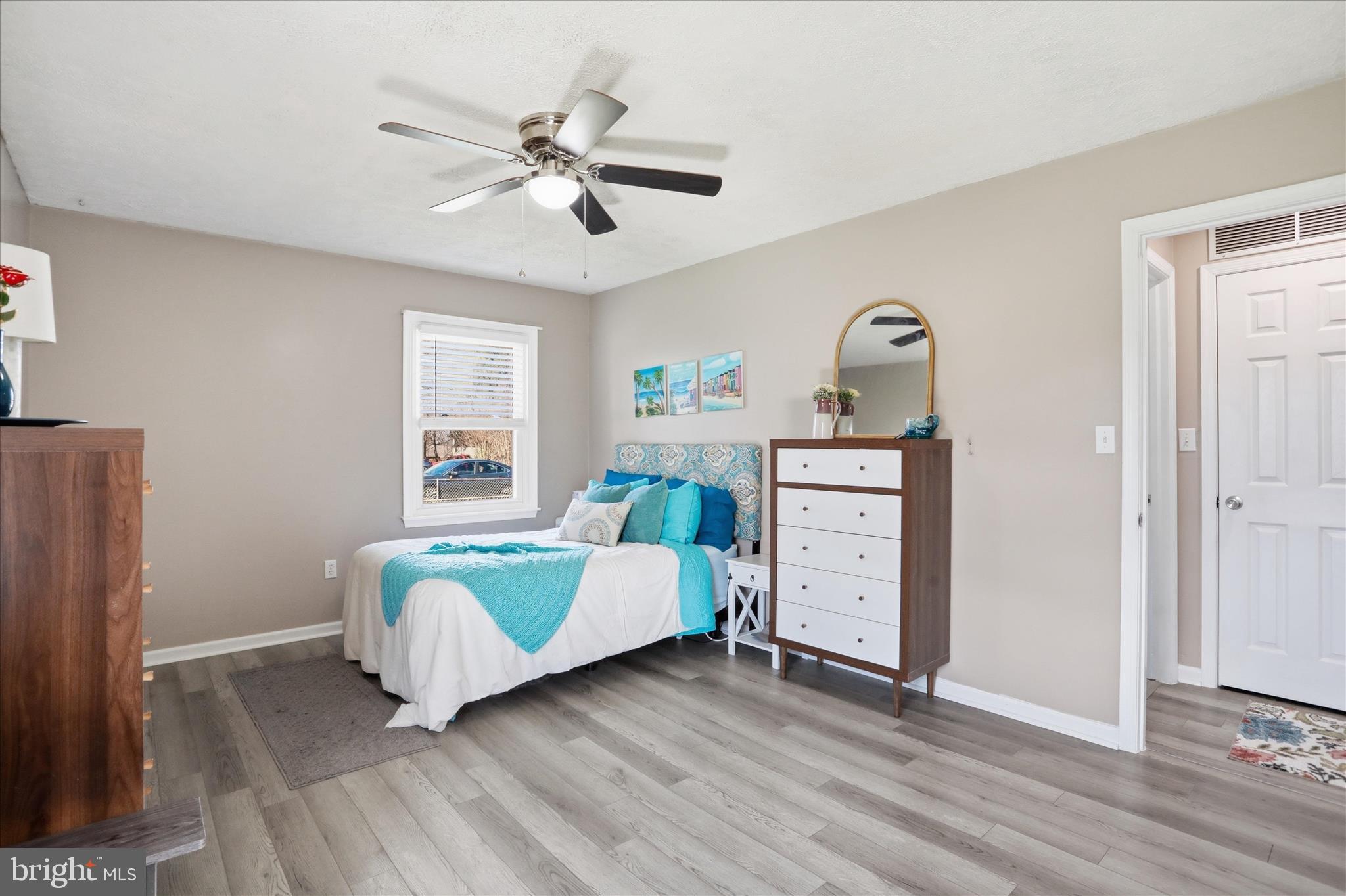 EL CAMPBELL - Residential