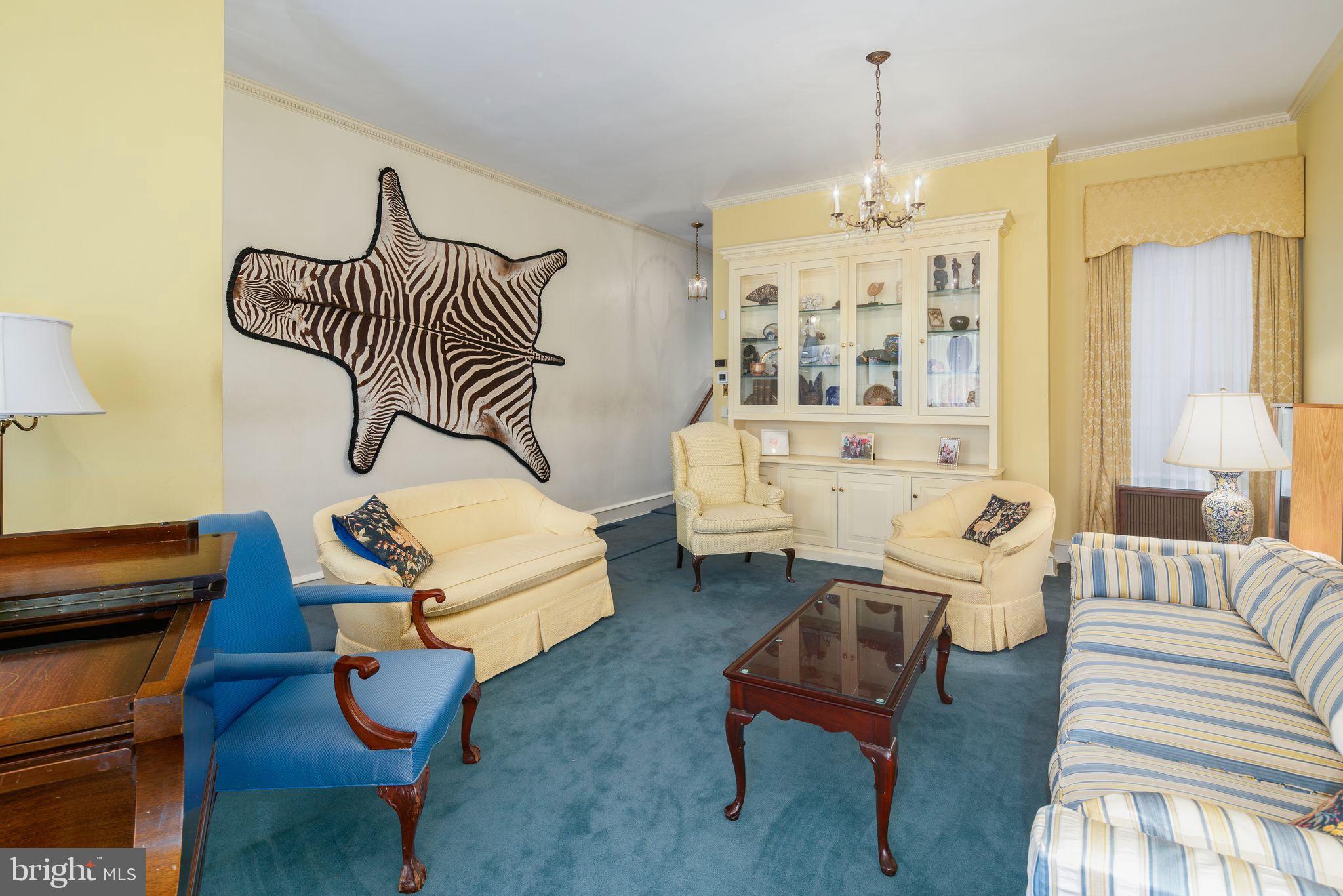 ART MUSEUM AREA - Residential