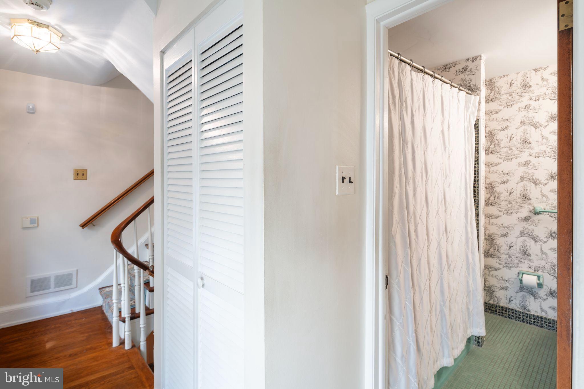 ART MUSEUM AREA - Residential