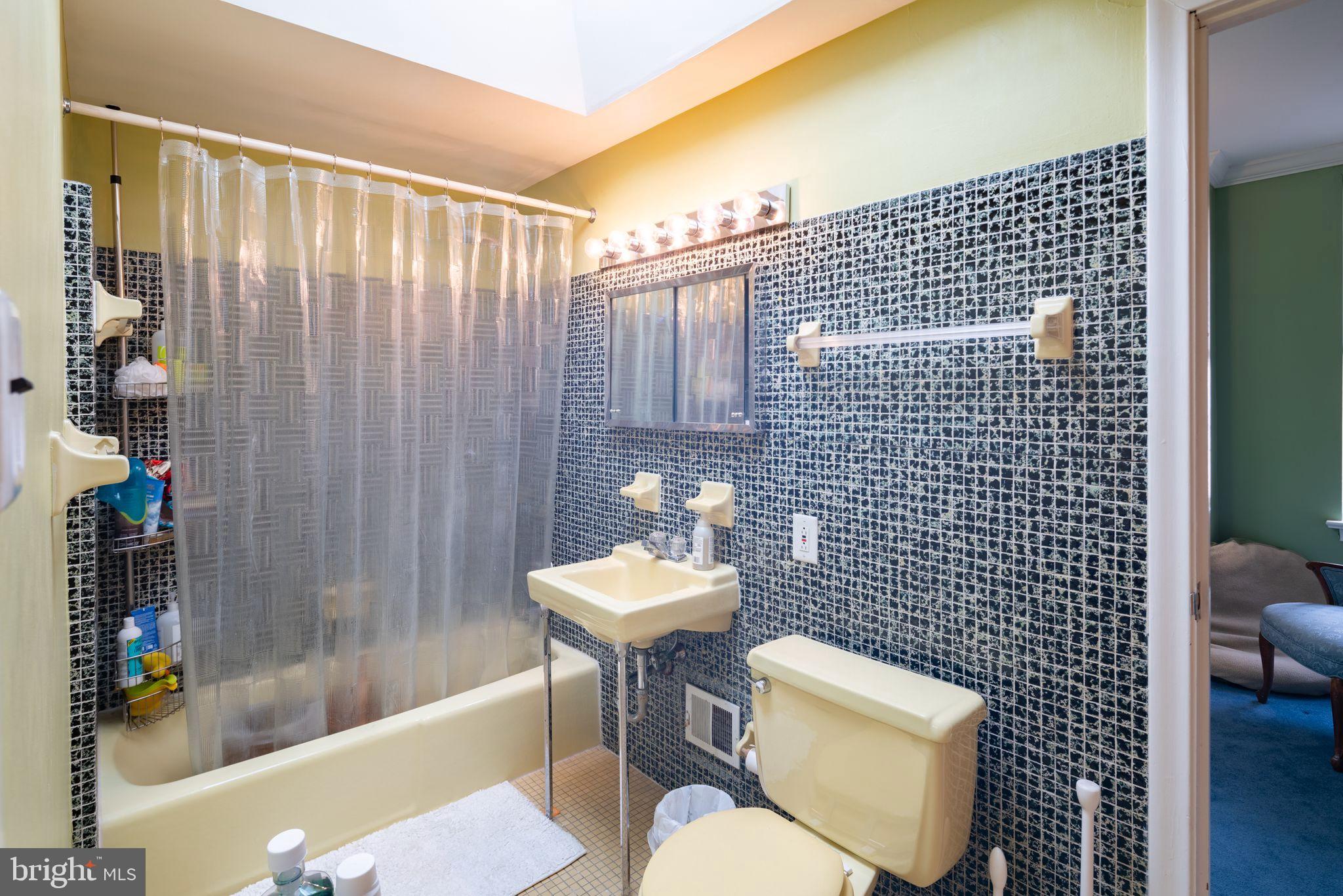 ART MUSEUM AREA - Residential