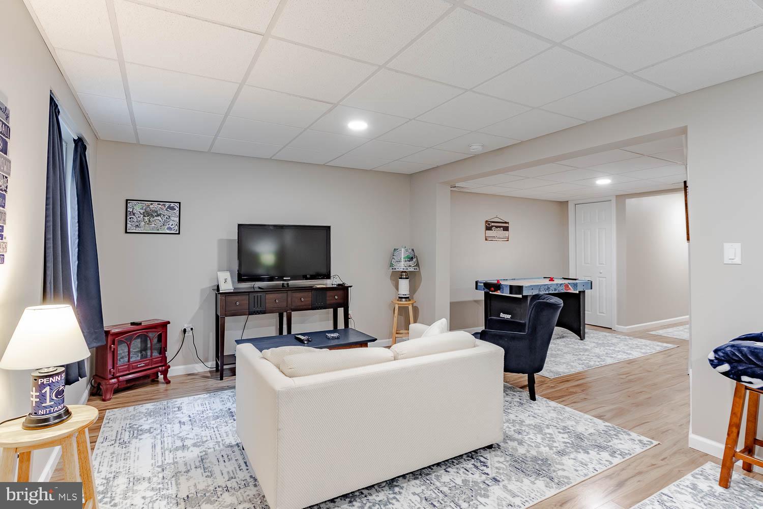 ELKSVIEW - Residential